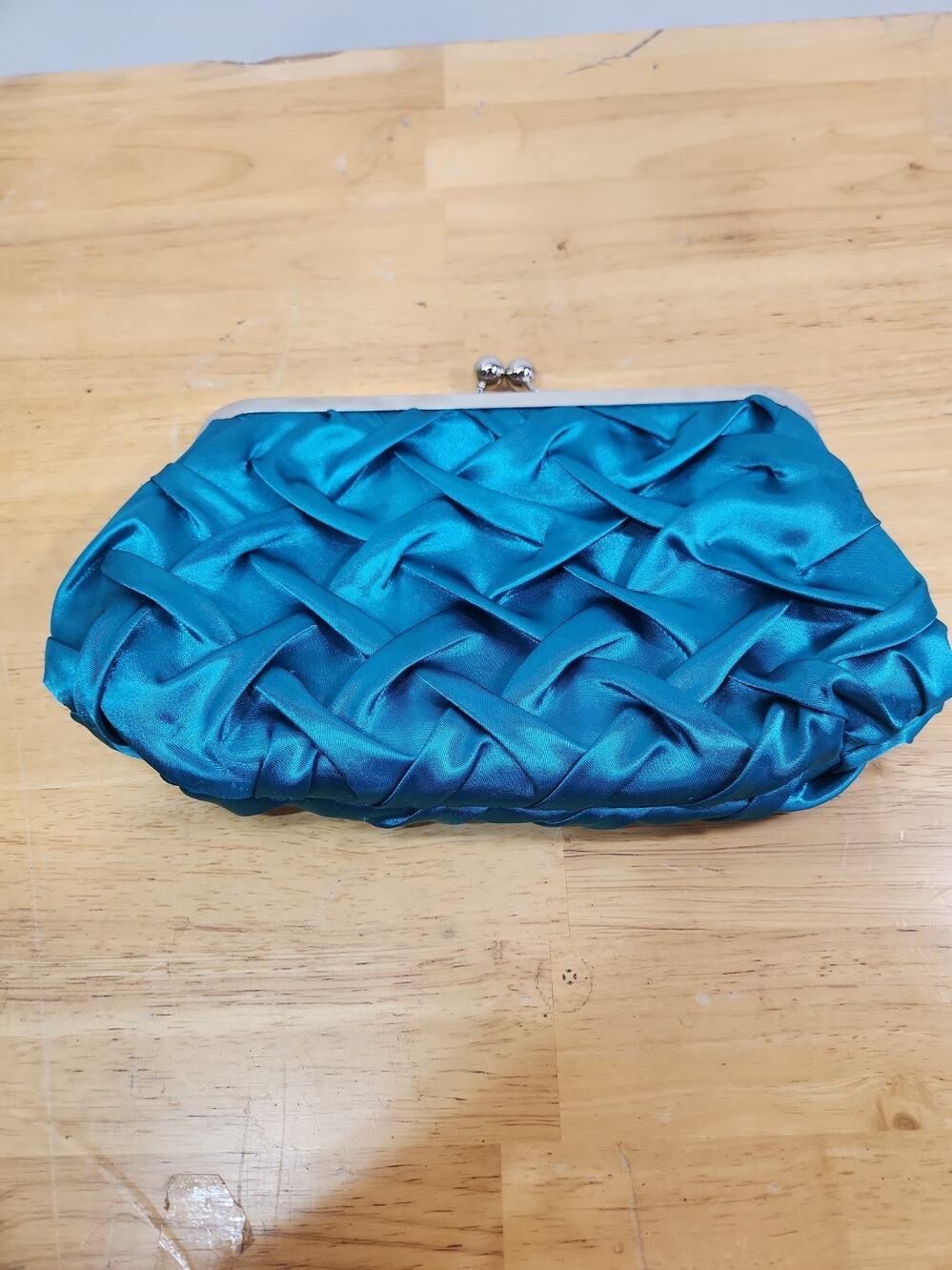 Jessica McClintock Teal Satin Woven Evening Clutch Kiss Lock Chain Purse